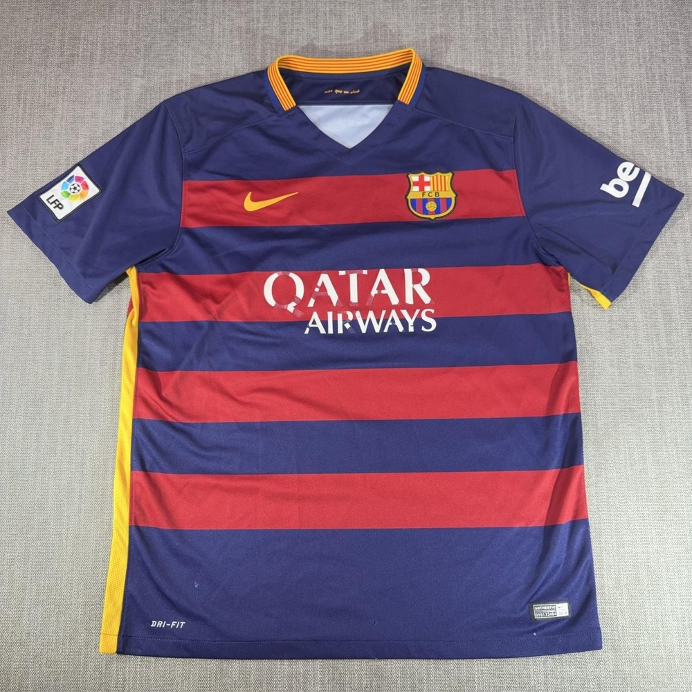 FC Barcelona Jersey Mens Medium Blue Red La Liga Soccer Nike Qatar Airways 2015